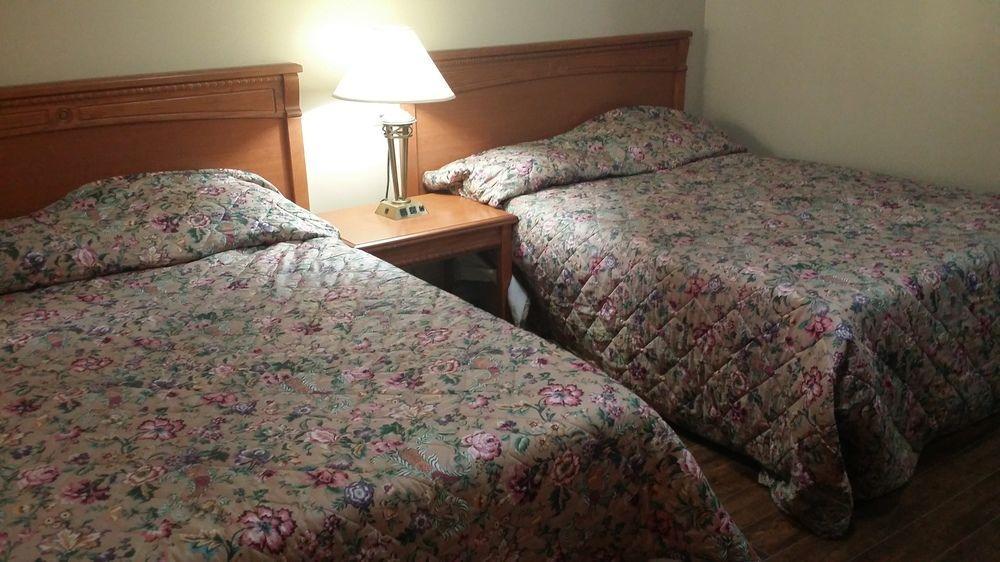 American Plaza Motel Лондон Екстериор снимка