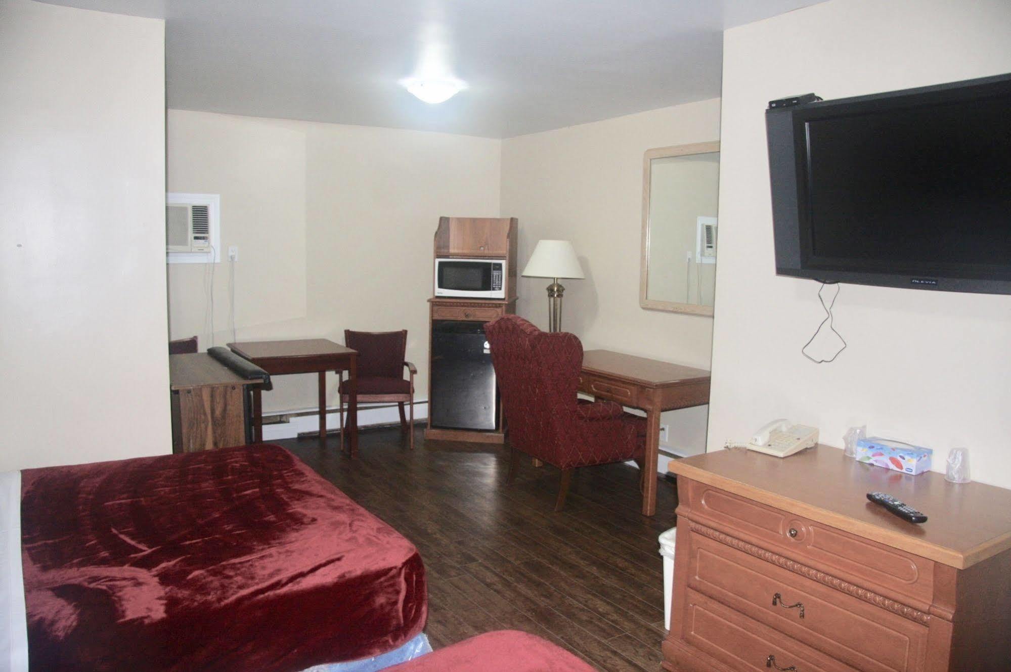 American Plaza Motel Лондон Екстериор снимка